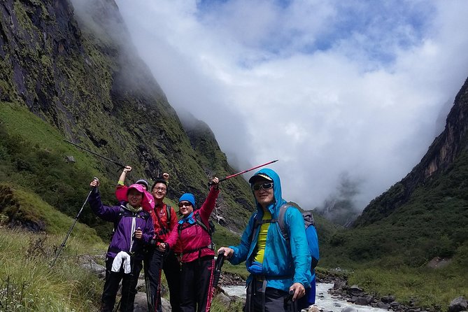 12 days A Perfect hiking tour to Annapurna Base Camp via Ghorepani and Poon Hill - How you get from Kathmandu to the mountains (and why you should double-check)