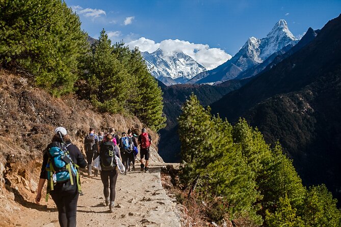 13-Day Private Trekking Experience in Everest Base Camp - Lukla to Phakding: the Sherpa-village warm-up day