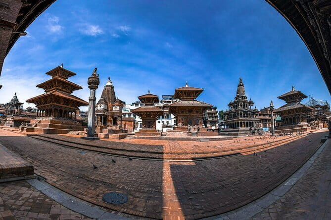 13 Days Trekking in Annapurna Circuit - Lodging style: tea houses and why it works