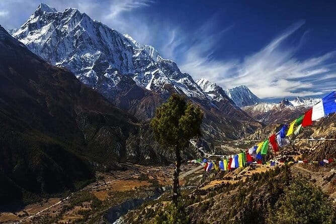13 Days Trekking in Annapurna Circuit - Getting to the trail: Kathmandu to the first walking day