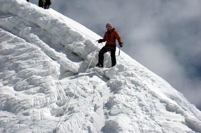 16 Days Island Peak Climbing With Everest Base Camp Private Trip - Key highlights worth knowing