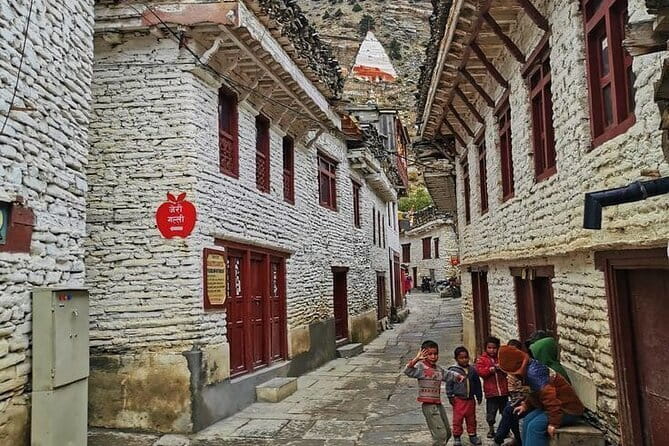 2-Day Scenic Mustang Tour: Pokhara to Jomsom, Kagbeni & Muktinath - Who this tour fits best, and who should reconsider