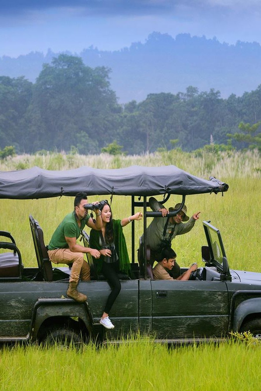 2 Days Chitwan Jungle Safari Tour from Pokhara/Kathmandu - Tharu Village, Dance Night, and the Human Side of Chitwan