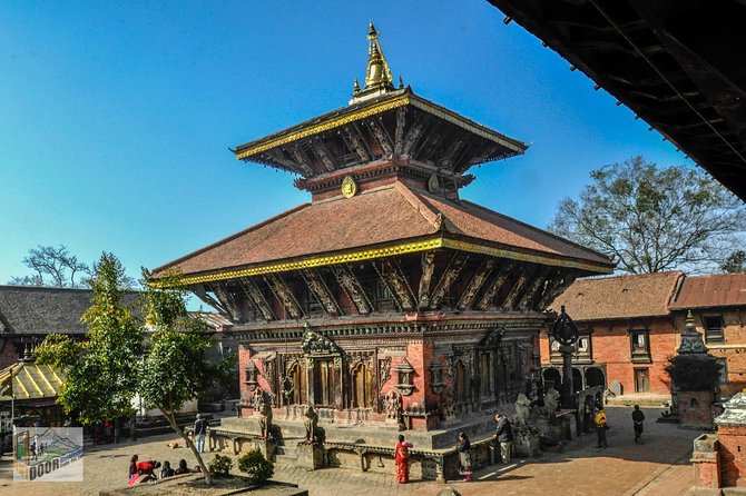 4 UNESSCO World heritage sites of Kathmandu-private tour - Boudhanath Stupa: Tibetan Buddhism, Monasteries, and a Place to Pause
