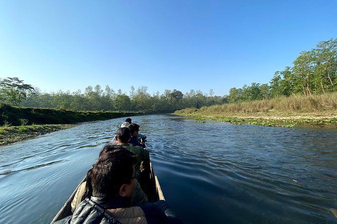 45 Minutes Canoeing at Rapti River in Chitwan National Park - Hotel Pickup, English Guide, and a Small Group Ride