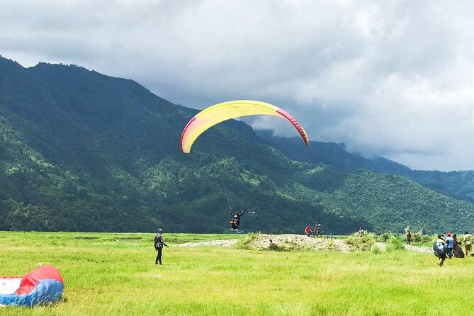 8 Days Tour in Nepal (3 Star Accommodation) - Sarangkot Sunrise, Phewa Lake Boating, and Mahendra Cave