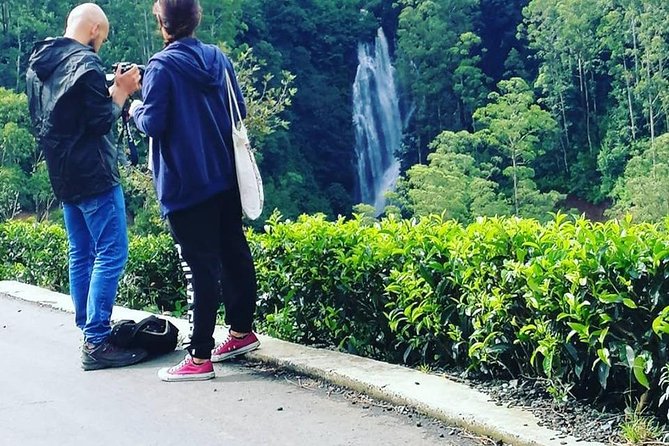 Adam's peak (Sri pada) Waterfalls tour - Swimming at the falls: how to make it fun, not stressful