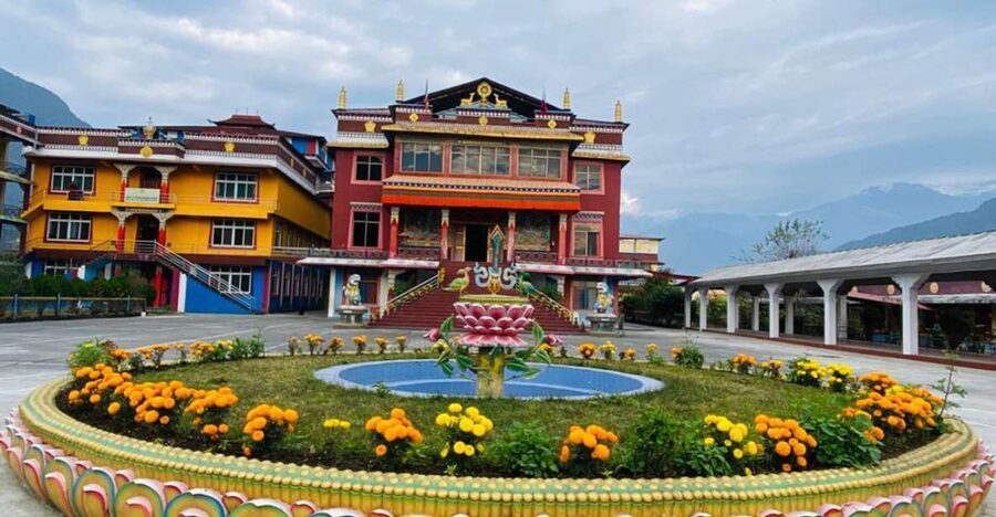 Afternoon Tibetan cultural tour - The monk conversation that changes how you see the whole day