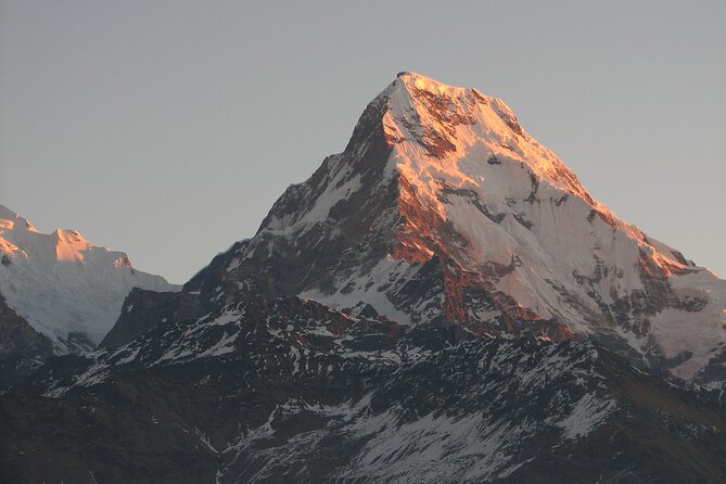 An 8- day itinerary for Ghorepani Pun Hill trek for Sunrise & Himalaya view Tour - Tadapani and the Descent Toward Ghandruk and Views at Lunch