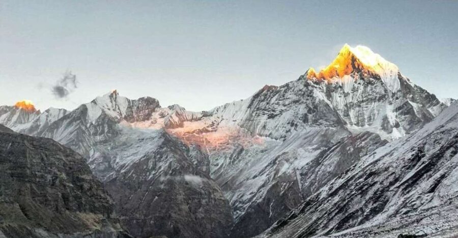 Annapurna Base Camp Heli Tour - Getting from Lakeside Pokhara to the air early and smoothly