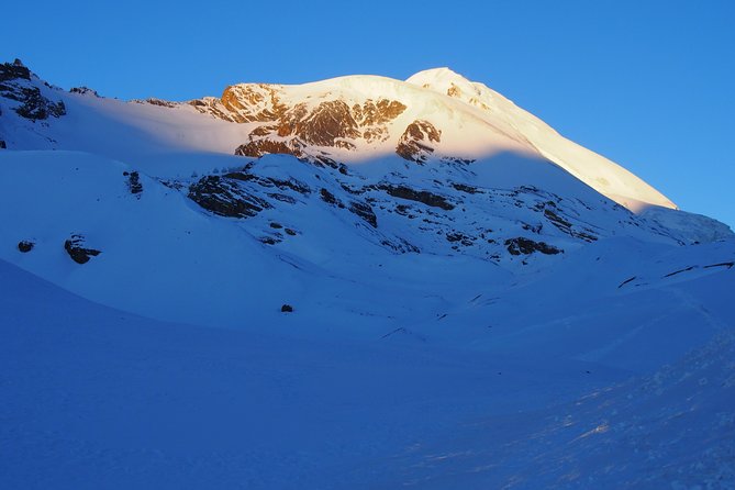 Annapurna Circuit Short Trek - High-Altitude Options: Thorung La Pass and Tilicho Lake (When Your Route Includes Them)