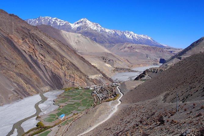 Annapurna Circuit Short Trek - The Finish: Jomsom to Pokhara Flight and a Smooth Reset