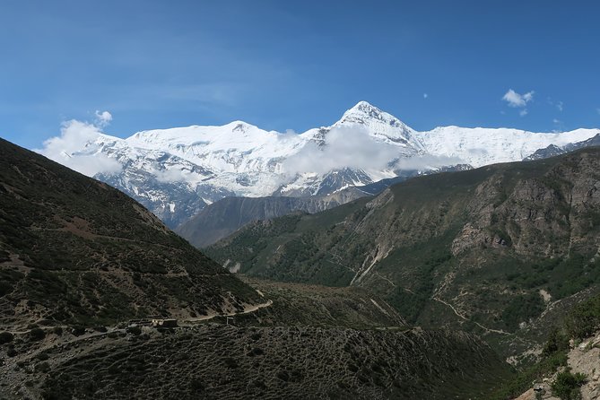 Annapurna Circuit Trek - Ledar and Thorong Phedi: the slow rise into cold mornings