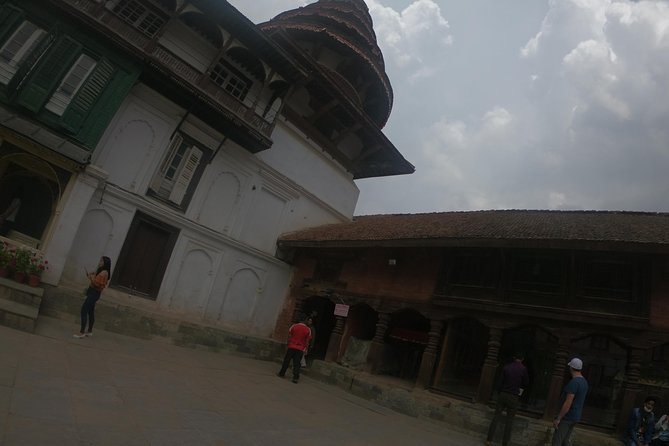 Bhaktapur Day Tour with Changu Narayen - A tight Kathmandu Valley plan, built around Hindu culture