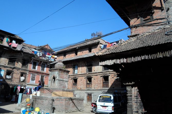 Bhaktapur & Patan Durbar Square Day Tours - 9:15 am Pickup and the Day Flow Between Kathmandu, Bhaktapur, and Patan