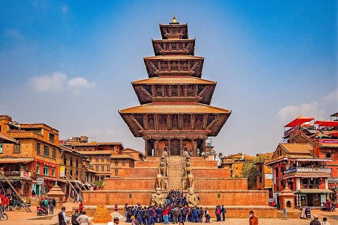 Bhaktapur Sightseeing with Nagarkot Sunset Tour - Bhaktapur Durbar Square highlights you can spot fast