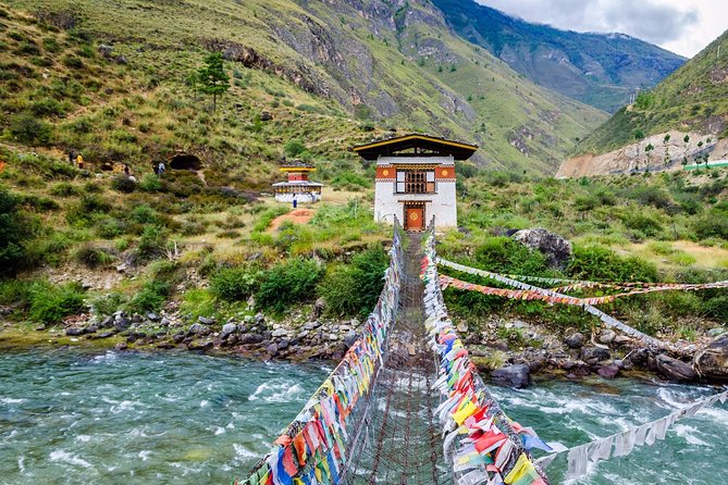Bhutan Tour - 3 DAYS 2 NIGHTS - Hotels, Food, and Guides: Comfort With a Cultural Focus