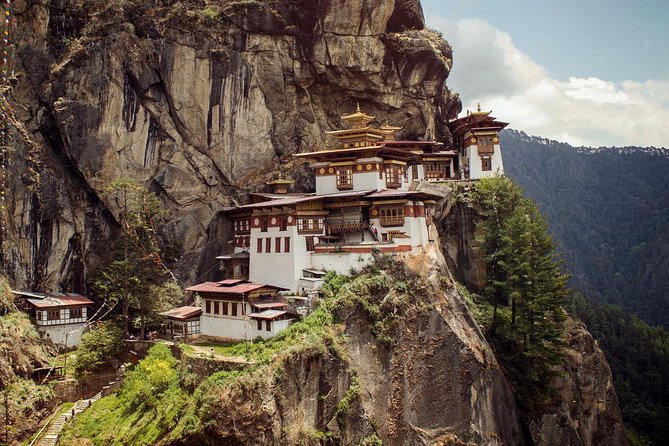 Bhutan Tour - 3 DAYS 2 NIGHTS - Hike Readiness and Daily Pace, Without Stress-Math