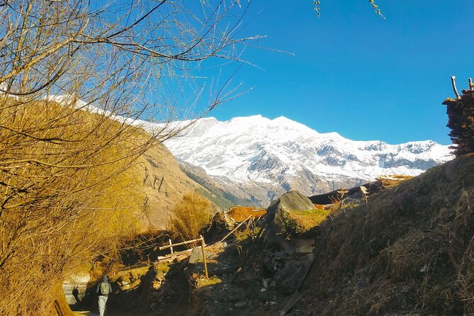 Circle the Annapurna: A Life-Changing Trek Adventure - Lower Pisang and Manang: The Point of the Circuit Really Shows Up