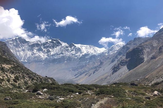 Conquer the Himalayas: The Ultimate 16-Day Annapurna Circuit Trek - Kathmandu kickoff: UNESCO sights, a trek briefing, and getting your bearings