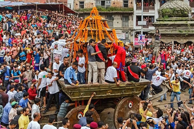 Discover Kathmandu Valley: A Day Tour Through Time and Tradition - Who this tour suits best in Kathmandu Valley
