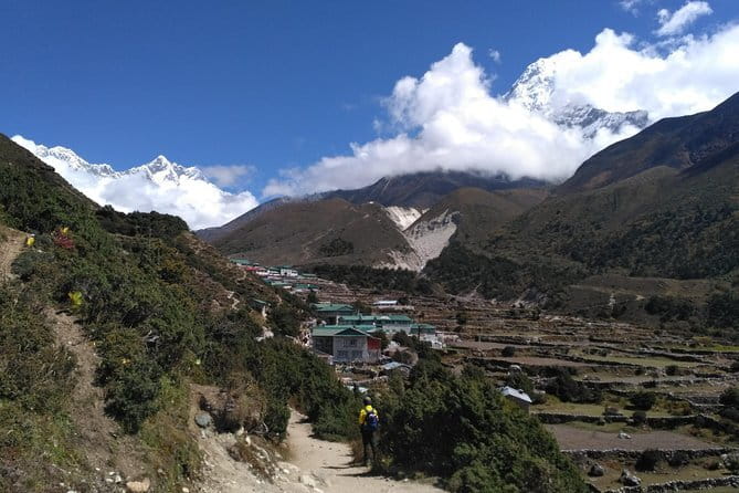 Everest Base Camp - Acclimatization and Pacing: The Quiet Skill That Determines How Smooth It Feels