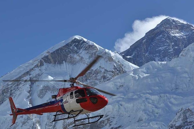 Everest Base Camp Heli Tour - The Helicopter Flight: 3 to 4 Minutes of Pure Peak-Spotting
