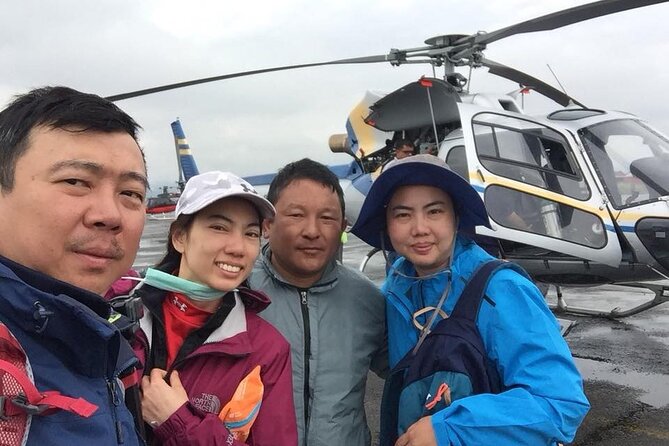 Everest Base Camp Helicopter Tour Stop at Hotel Everest View. - Stop 4: Khumjung landing and the Hotel Everest View hour, plus optional breakfast