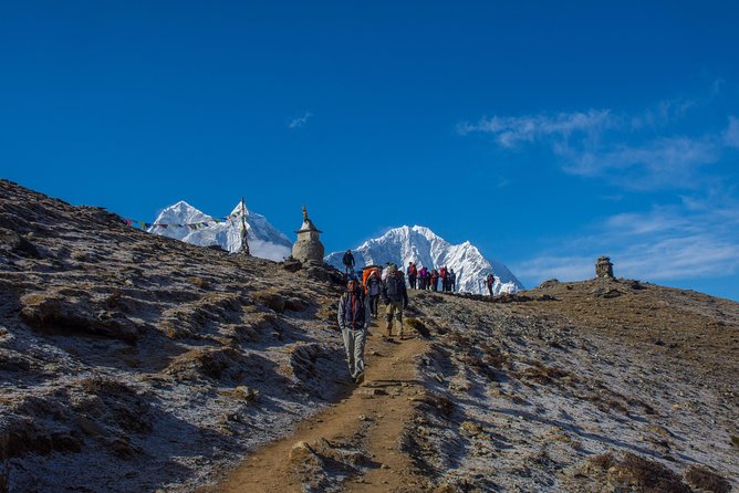 Everest Base Camp Trek -17 Days - Day 3 to Day 4: flying into Lukla, then walking into altitude