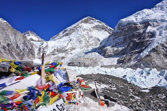 Everest base camp trek & Heli return - Day 5: Lobuche at a higher level, with peak views getting serious