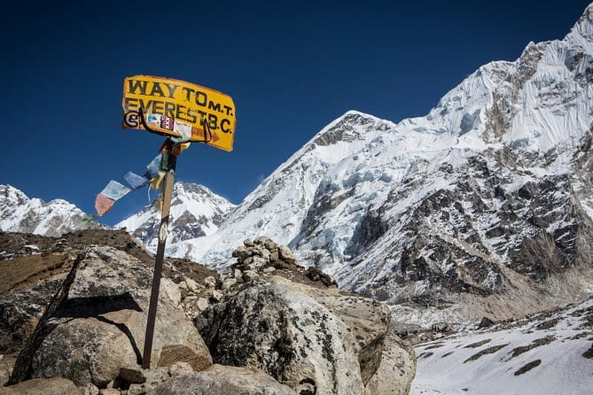Everest Base Camp Trek with Island Peak Climbing - Lukla to Phakding, the first altitude reality check