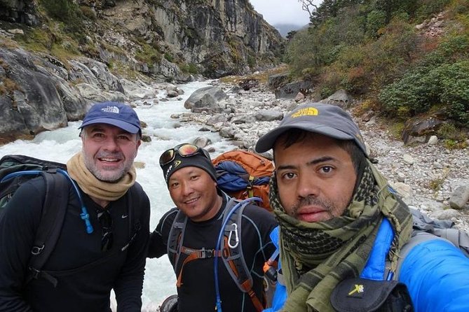 Everest Base Camp Trek With Local Expert Sherpa Guide - Team support: what the Sherpa guide actually adds to your trip