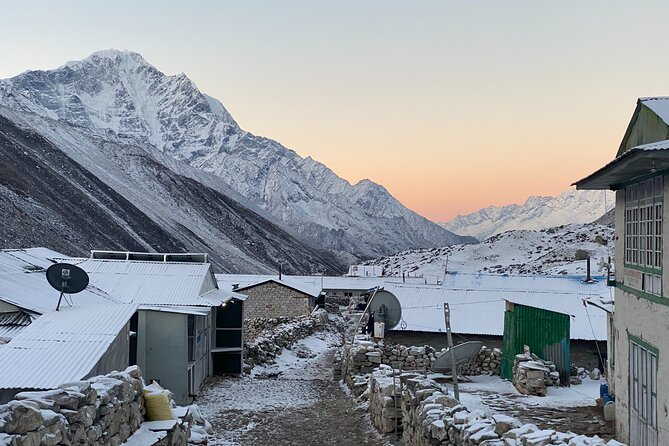 Everest Base Camp Trekking - 13 Day - Day 3: Into the Khumbu via Dudh Koshi and First Namche Big Views