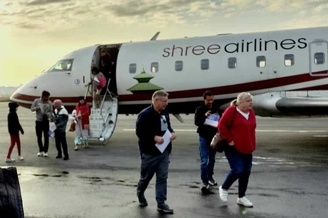 Everest Flight , Mountain Flight in Nepal , Everest Experience - Price and value: is $150 worth a one-hour Everest look?