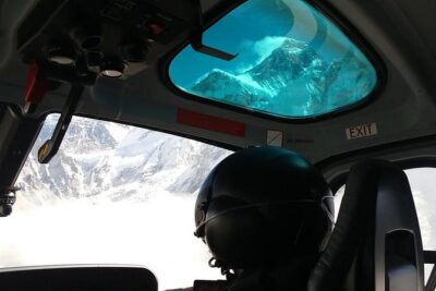 Everest Helicopter Tour from Kathmandu with Landing for Breakfast
