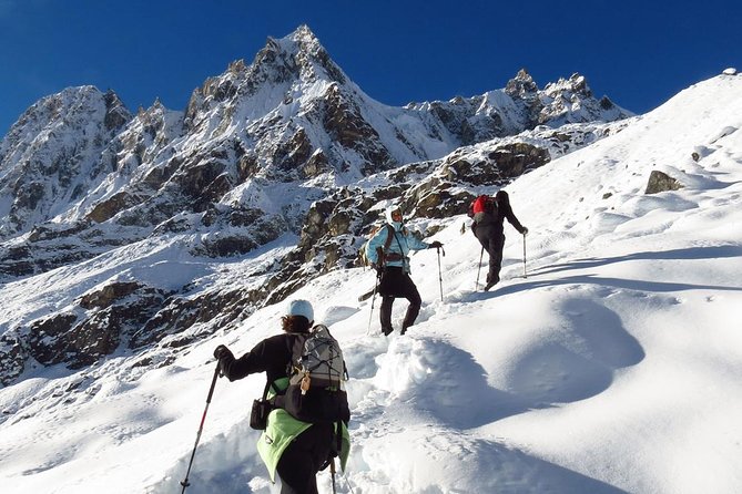 Everest Three High Passes Trek - 20 Days - Namche Bazaar and Khumjung: acclimatization with real purpose