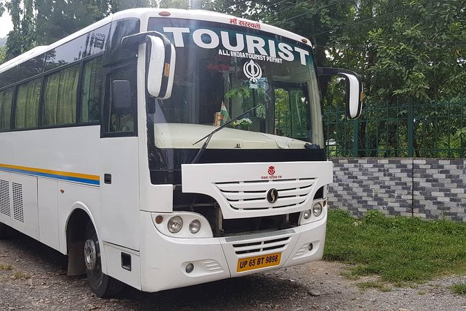 Exhilarating Pokhara-Kathmandu Bus Journey Experience - The staff and the group size: when it feels easy, and when it doesn’t