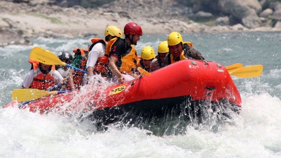 From Kathmandu / Pokhara / Chitwan: River Rafting - 1 Day - Trishuli River rapids, from Majhimtar to the upset section