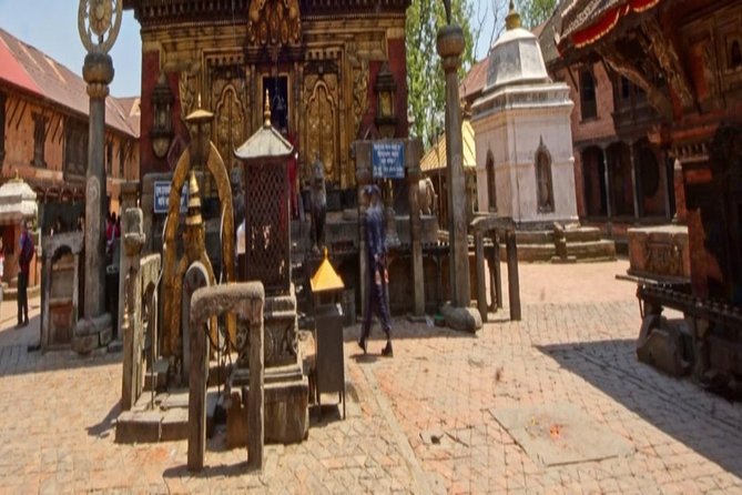 Full Day Bhaktapur Changunarayan And Nagarkot Tour in Nepal - Guide and vehicle comfort: the service level can make or break the day