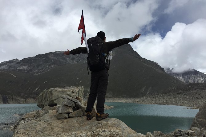 Gokyo Lakes, Gokyo Ri Trekking Package - 10 Days - Acclimatization day in Namche: Museum, Khumjung, and tea at altitude