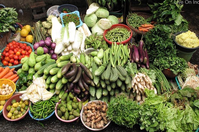 Hiking & city tour in Kathmandu with community Volunteering - Day 2 Pashupatinath, Buddha Stupa, and the Sundarijal hill hike toward Nagarkot