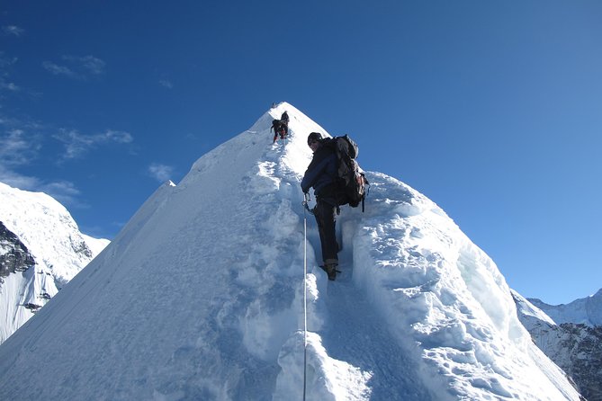 Island Peak Adventure - Ace the Himalaya Setup: Small Group, Real Support, Fewer Headaches