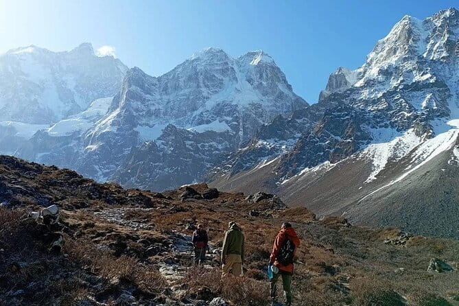 Kanchenjunga Circuit Trek 19 Days - Entering Nepal’s big mountain world from Thamel