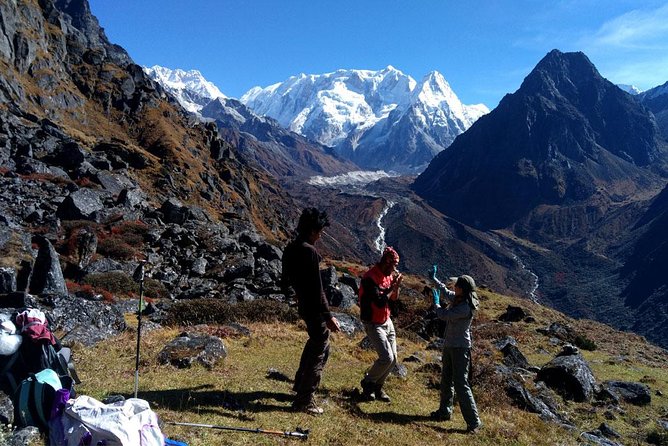 Kanchenjunga South Base Camp Trek - 13 Days - Teahouses, Meals, and the Comfort Level You Should Expect