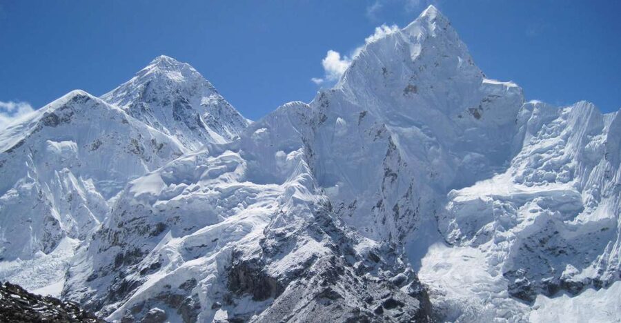 Kathmandu: 14-Day Everest Base Camp with Kala Patthar Trek - Kathmandu to Lukla: the fast jump into the Khumbu