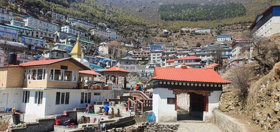 Kathmandu: 14-Day Everest Base Camp with Kala Patthar Trek - Phakding and the walk toward Namche Bazaar