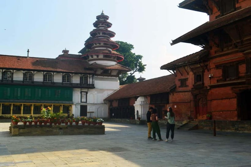 Kathmandu 4-Heritage Sites Tour - Comfort, Footing, and Who This Tour Fits Best