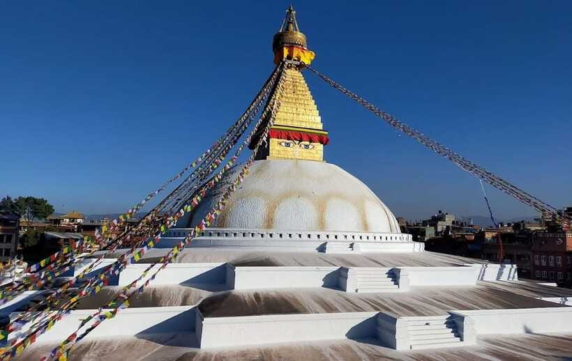 Kathmandu: 4 UNESCO Heritage with Lunch- Private/ Group - Boudhanath Stupa: Tibetan Buddhism, big scale, and a street-level vibe