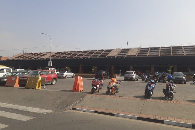 Kathmandu Airport Private Transfers - What the Car Experience Feels Like (AC, Cleanliness, Space)