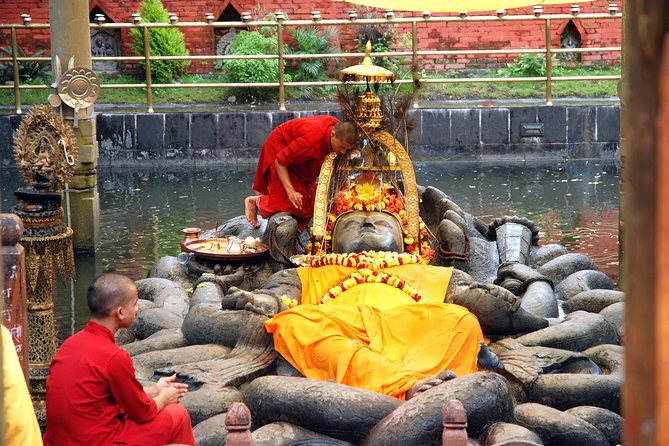 Kathmandu city tour - 4 UNESCO World Heritage Sites - Boudhanath Stupa: A Longer Stop That Gives You Breathing Room
